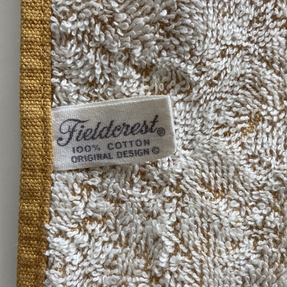 Vintage Fieldcrest guest hand towel Amish stencil print made in USA - Picture 3 of 8